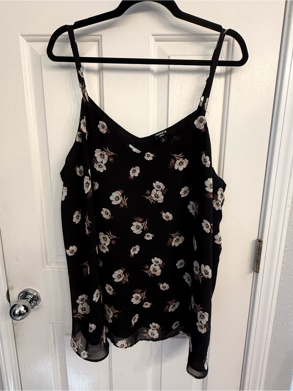 torrid Black Floral Adjustable-Strap Cami